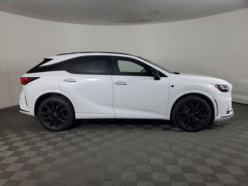 Used 2024 Lexus RX 500h F Sport w/ Convenience Package image 3