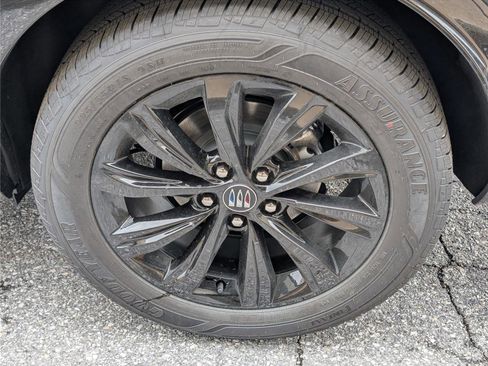 New 2026 Buick Envista Sport Touring FWD image 7