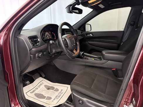 Used 2024 Dodge Durango GT w/ Blacktop Package AWD/4WD image 7