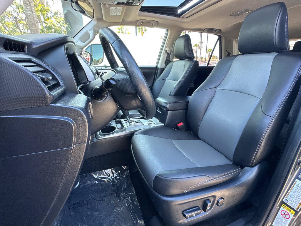 Used 2019 Toyota 4Runner SR5 Premium AWD/4WD image 8