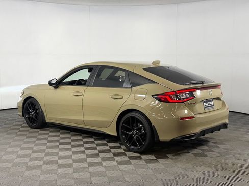 Used 2025 Honda Civic Sport image 8