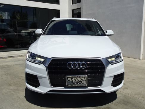 Used 2016 Audi Q3 2.0T Premium Plus w/ Technology Package FWD image 2
