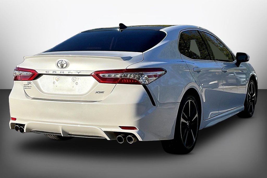 Used 2020 Toyota Camry XSE FWD image 6