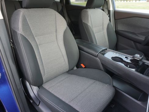 Used 2023 Nissan Rogue SV image 24