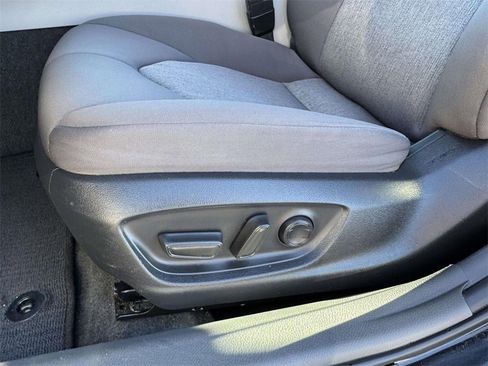 Used 2023 Toyota Camry LE image 18