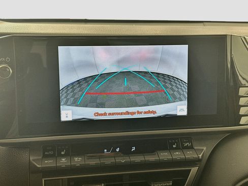 Used 2026 Toyota Camry XSE AWD/4WD image 23