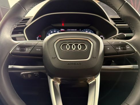 Used 2023 Audi Q3 2.0T Premium Plus w/ Premium Plus Package AWD/4WD image 22