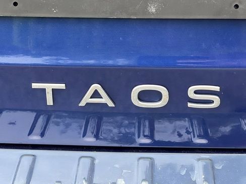 Used 2023 Volkswagen Taos SE AWD/4WD image 19