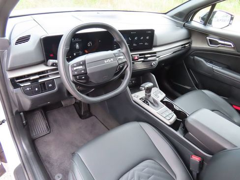 Certified 2026 Kia Sportage X-Line AWD/4WD image 27