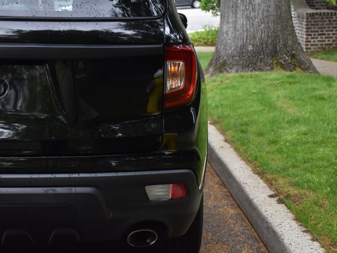 Used 2019 Honda Passport EX-L image 18