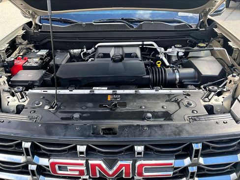 Certified 2023 GMC Canyon AT4 w/ AT4 Premium Package image 29