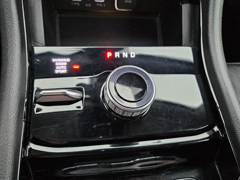 Used 2023 Jeep Grand Cherokee Limited w/ Luxury Tech Group II image 27