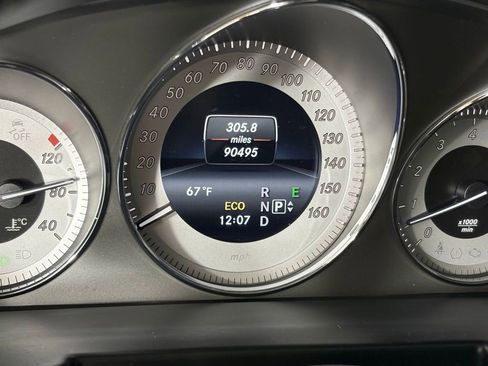 Used 2014 Mercedes-Benz GLK 350 2WD image 22