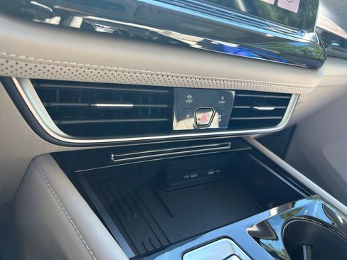 New 2026 Volkswagen Atlas SEL Premium R-Line image 60