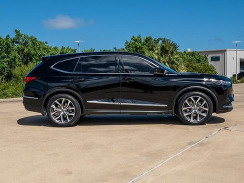 Used 2023 Acura MDX FWD w/ Technology Package image 3