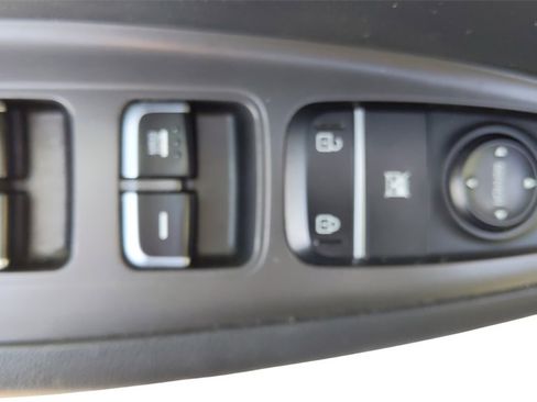 Used 2019 Kia Optima LX w/ LX 17" Wheel Package image 16