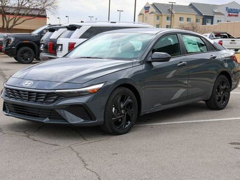 New 2026 Hyundai Elantra Sport image 6