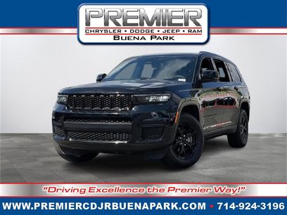 Used 2024 Jeep Grand Cherokee L Laredo