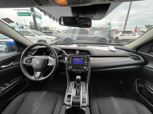 Used 2019 Honda Civic LX image 5