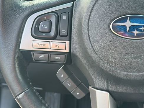 Used 2017 Subaru Outback 2.5i Limited image 16