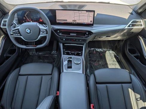 Used 2025 BMW 330i Sedan w/ Convenience Package image 19