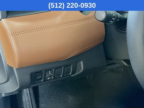 Used 2026 Subaru Outback Touring XT AWD/4WD image 11