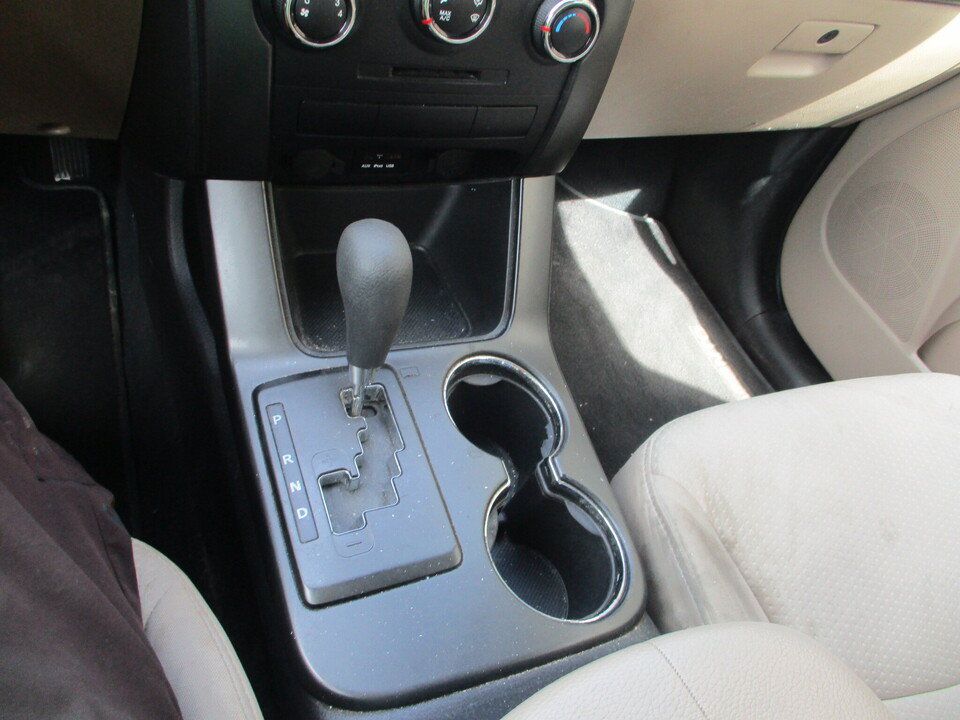 Used 2012 Kia Sorento FWD w/ Third Row Pkg image 35