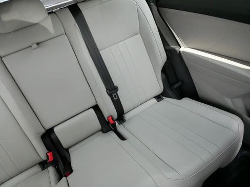 Certified 2024 Volkswagen Tiguan SE R-Line AWD/4WD image 14