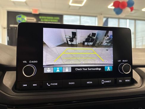 Used 2025 Honda Accord SE image 31