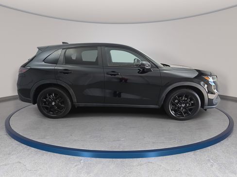 Certified 2024 Honda HR-V Sport image 4