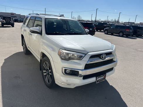 Used 2016 Toyota 4Runner Limited image 26