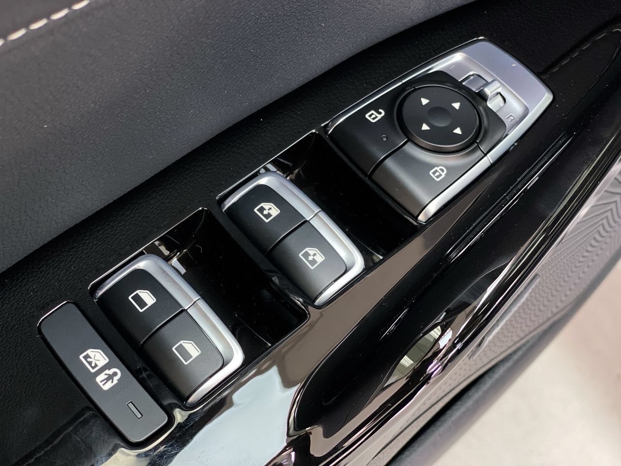 Certified 2026 Kia K5 GT-Line w/ GT-Line Premium Package FWD image 18