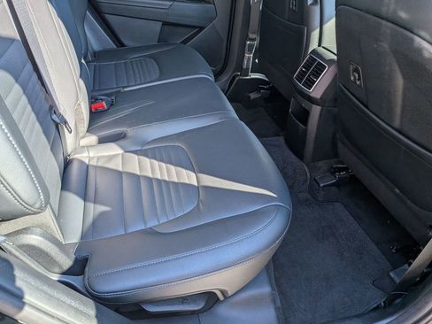 Used 2023 Kia Sportage SX image 28