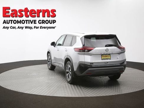Used 2023 Nissan Rogue SV FWD image 64