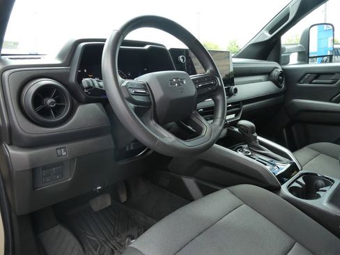 Certified 2024 Chevrolet Colorado Trail Boss w/ Advanced Trailering Package AWD/4WD image 23