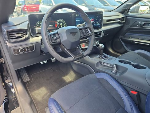 New 2025 Ford Mustang Dark Horse image 10