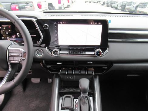 New 2026 GMC Canyon Elevation image 17