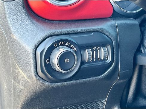 Certified 2020 Jeep Wrangler Unlimited Rubicon image 10