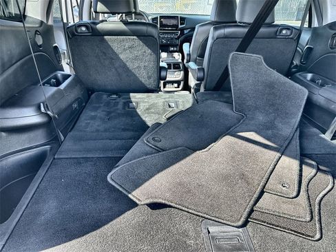 Used 2018 Honda Pilot Elite image 33