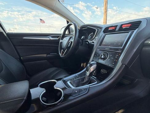 Used 2015 Ford Fusion Energi Titanium w/ Driver Assist Package FWD image 18