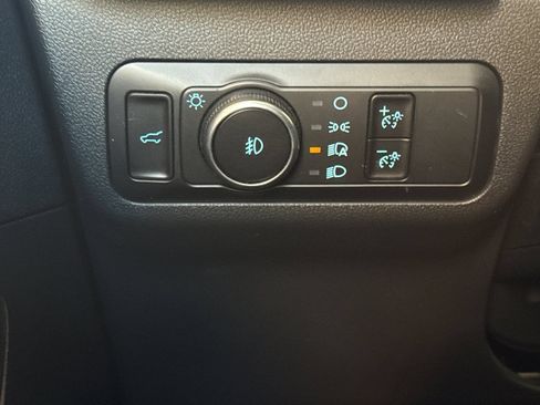 Used 2025 Ford Escape Platinum AWD/4WD image 38