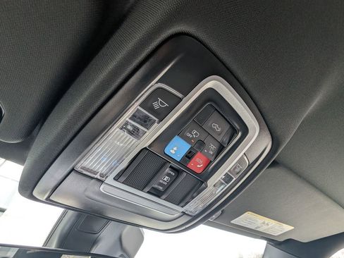 New 2026 RAM 1500 4x4 Crew Cab image 35