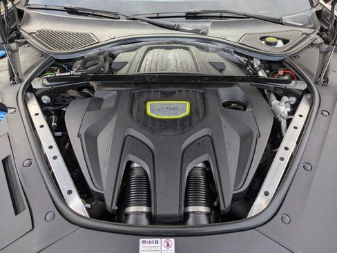 Used 2019 Porsche Panamera 4 image 21