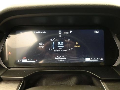 Used 2023 Jeep Grand Cherokee Limited AWD/4WD image 20