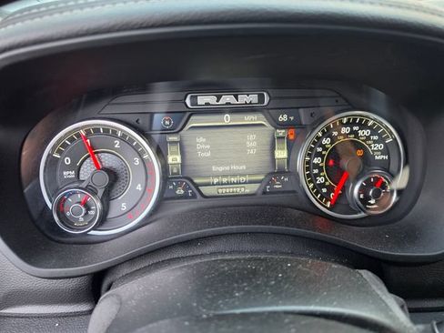 Used 2024 RAM 2500 Laramie AWD/4WD image 17