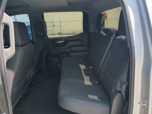 Used 2019 Chevrolet Silverado 1500 LT RWD image 15