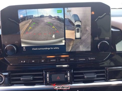 Used 2024 Nissan Pathfinder Platinum w/ Lighting Package (N93) image 33