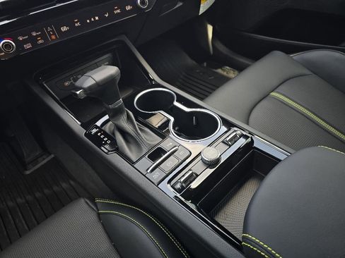 New 2026 Kia K5 GT FWD image 9