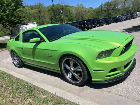 Used 2014 Ford Mustang GT Premium w/ Electronics Package RWD image 4