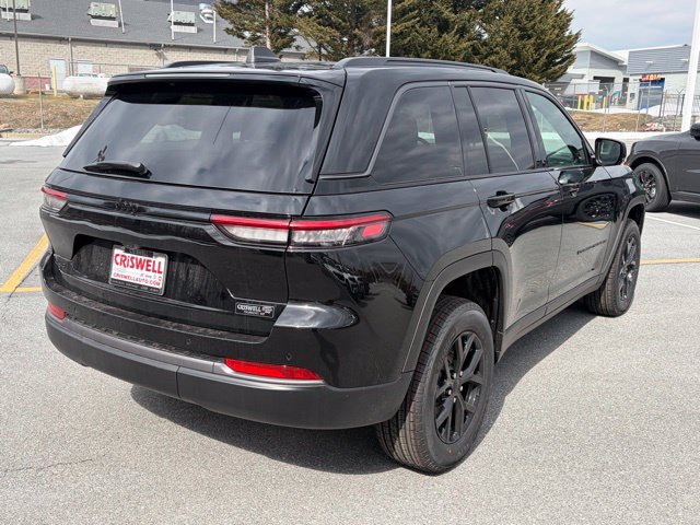 New 2026 Jeep Grand Cherokee Altitude AWD/4WD image 8